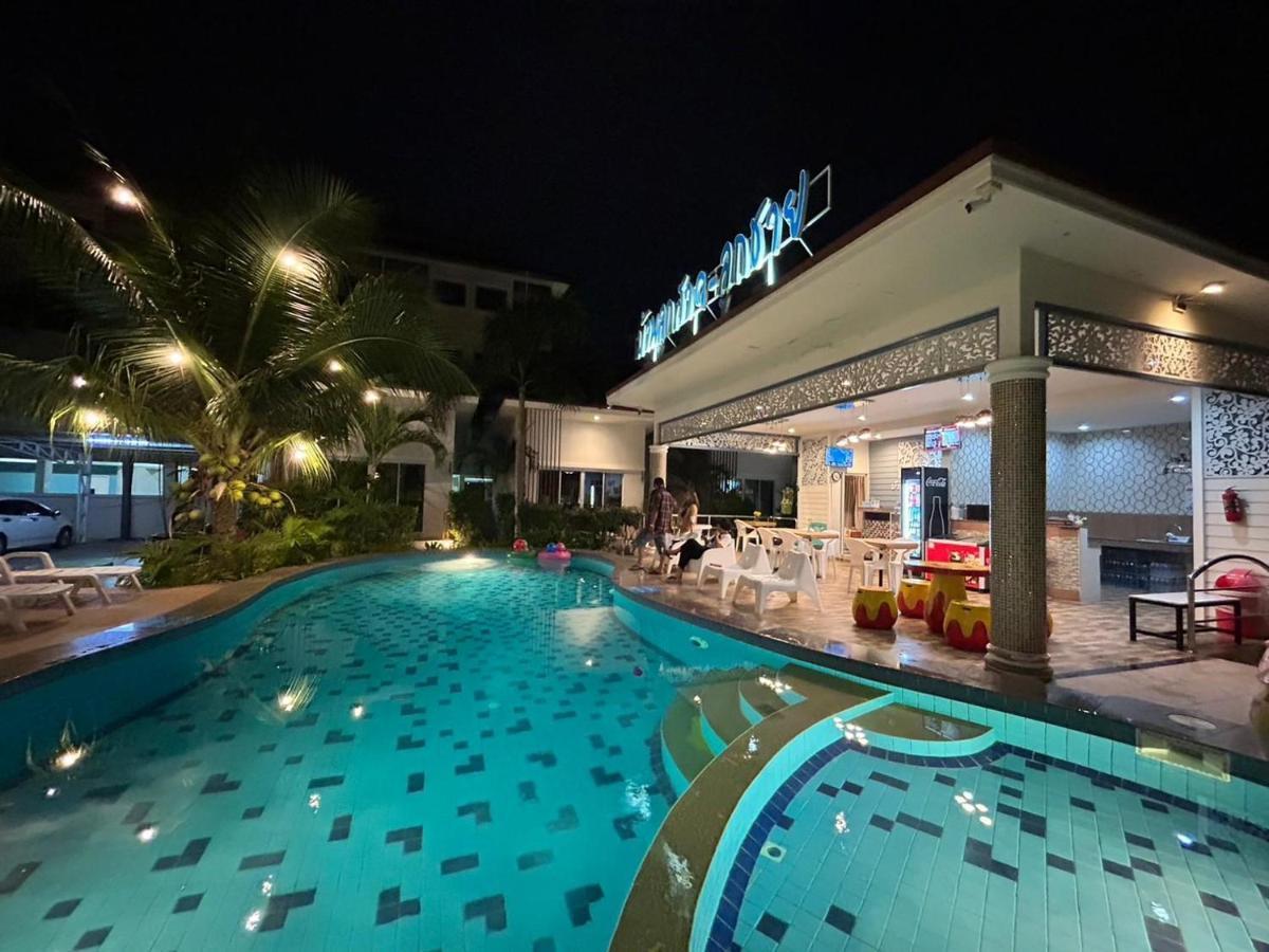 Hotel OYO 266 Baanloksouylokchay HHQ Exteriér fotografie