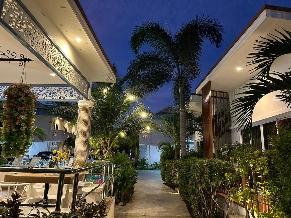 Hotel OYO 266 Baanloksouylokchay HHQ Exteriér fotografie