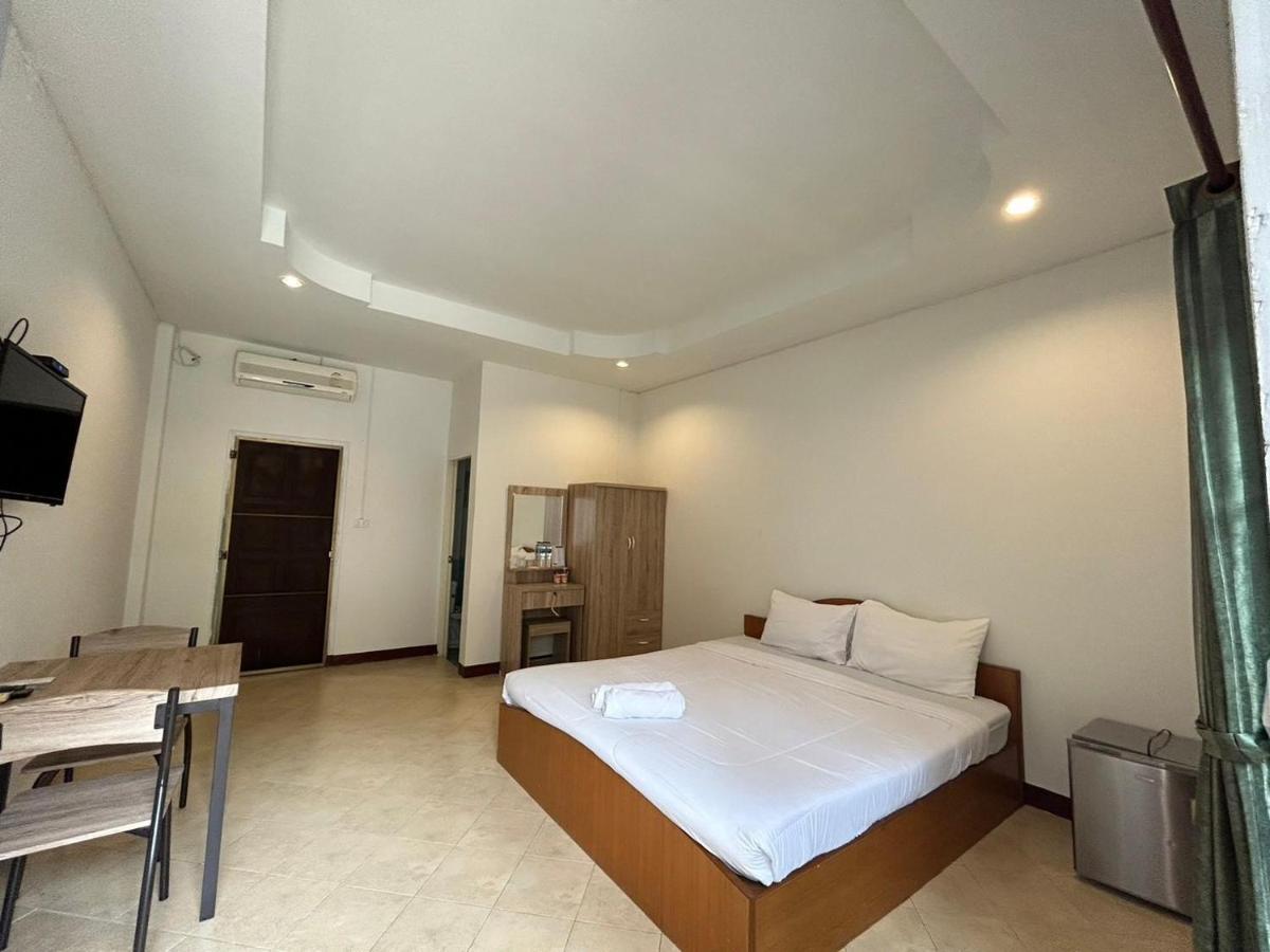 Hotel OYO 266 Baanloksouylokchay HHQ Pokoj fotografie